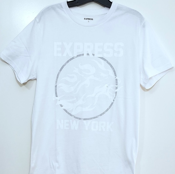 *NEW* Express Men White Circle Lion Logo Crew Neck - Picture 1 of 4